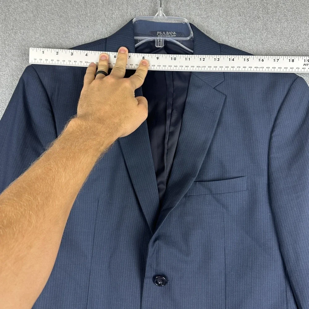 Jos A Bank Suit Jacket Mens 40S Blue Pinstripe Wool 2 Button Slim Fit Travelers